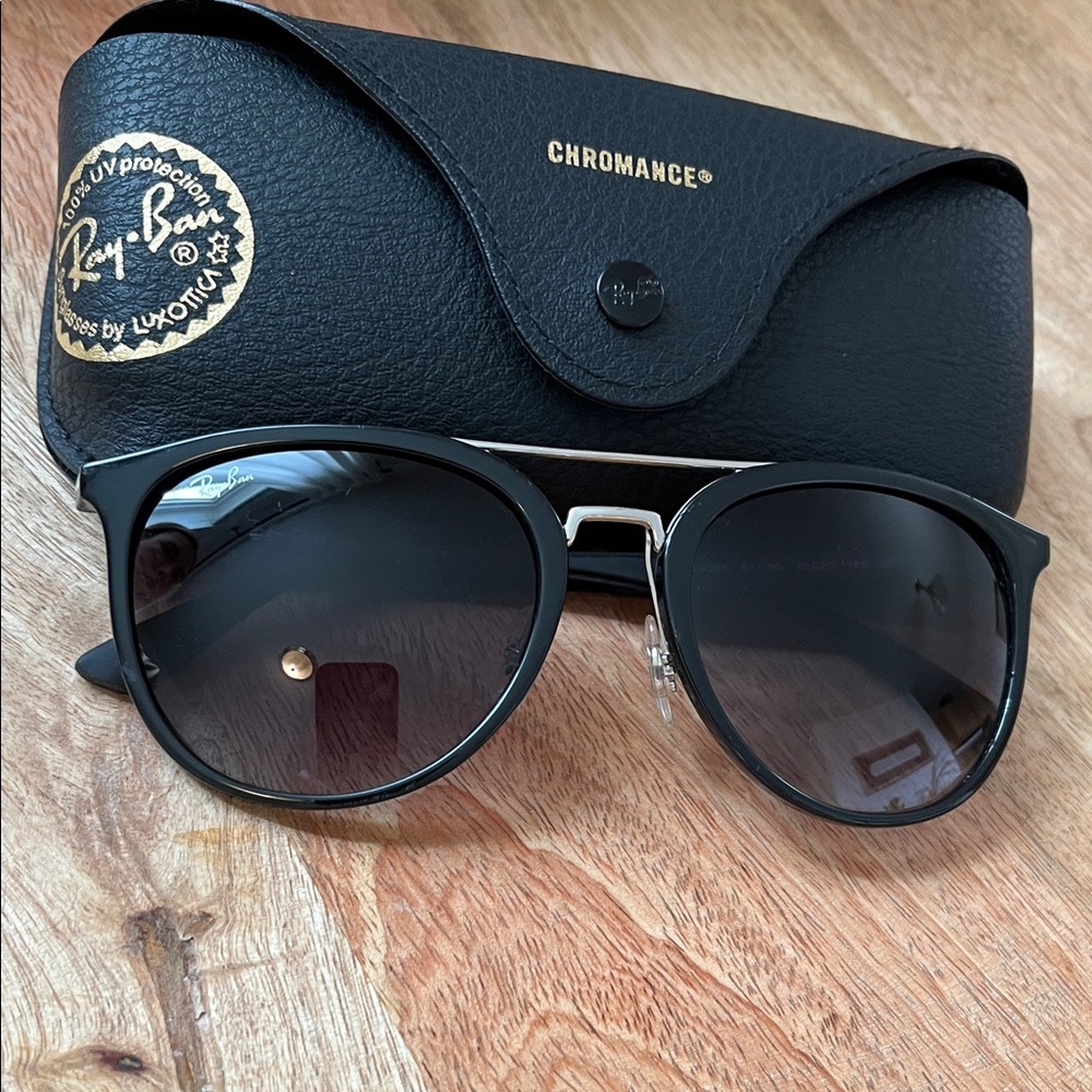 Ray-Ban Black and Silver Sunglasses